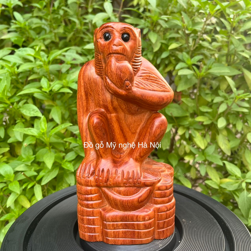 Tượng con khỉ gỗ hương