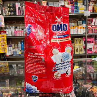 Bột giặt Omo đỏ túi 5,7kg