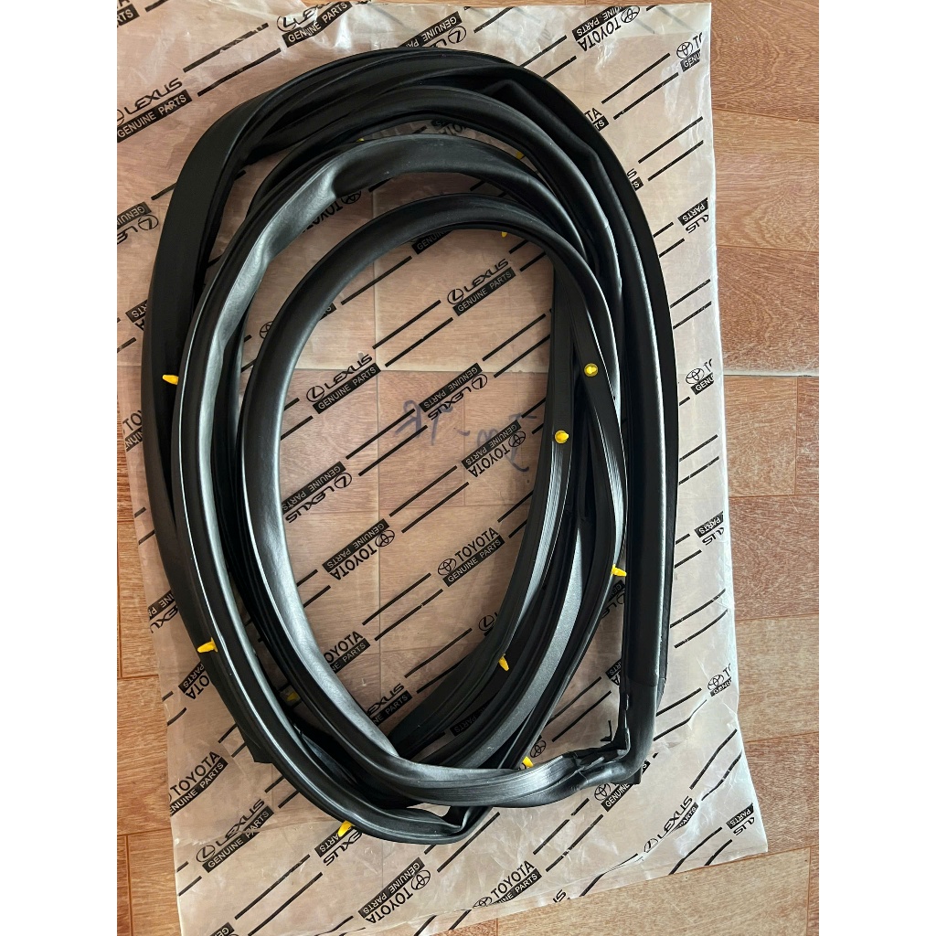 gioăng cánh cửa Vios  02 - 13 ( gioăng trên cánh cửa )