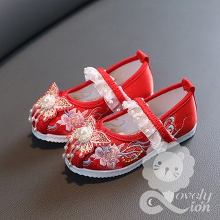 Giày vải cổ trang màu đỏ cho bé gái
