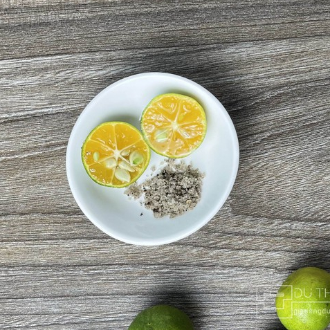 Chén Chấm Nhỏ Đựng Muối Tiêu Chất Liệu Sứ Tráng Men Kích Thước Miệng 7.5X Cao 1.8 Cm, Màu Trắng Của Gia Dụng Du Thủy