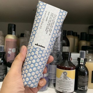 Gel giữ nếp cứng Davines More Inside This Is A Strong Hold Cream Gel 125ml
