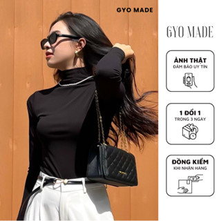 Áo thun cổ lọ GYOMADE® chất liệu thun gân màu đen và trắng | GA030