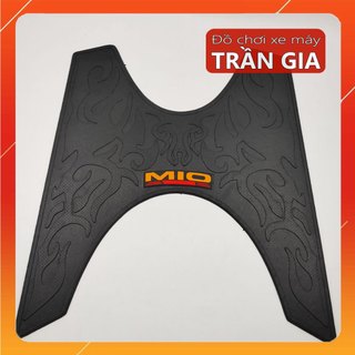 Thảm lót để chân xe Yamaha MIO đời đầu - tấm trải sàn gác chân cao su