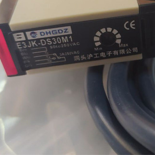 Cảm biến quang e3jk-ds30m1 90-250v/ 24-220v/12-24v