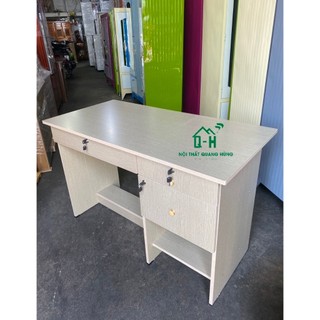 Bàn làm việc ván ép 1m2 có 3 ngăn kéo màu kem dành cho văn phòng