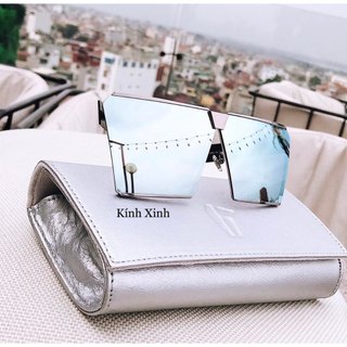 Kính râm sành điệu thời trang