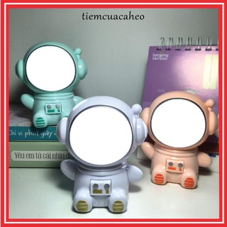 (Sẵn Hàng Tại TP HCM) Đèn led tích điện, đèn ngủ trang trí,decor thiết kế hình Phi Hành Gia tiemcuacaheo Tiệm Của Cá Heo