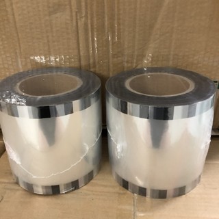 Cuộn màng dập ly trà sữa cuộn trong Ko Hình