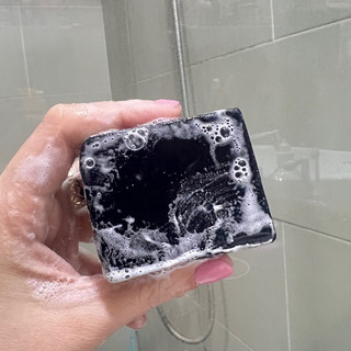 Xà phòng than tre rửa mặt handmade