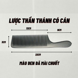 Lược thần thánh có cán đã mài chuốt tỉ mỉ từng cây