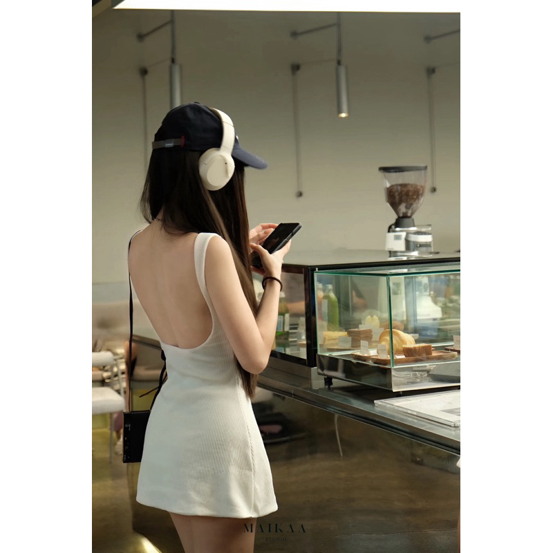 Đầm hai dây hở lưng cổ tròn form chữ A sát nách kèm quần dáng xòe trẻ trung đầm dạo phố cà phê MAIKAA Naomi Set