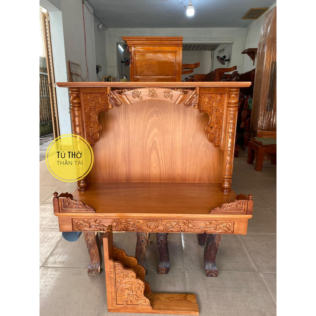 Bàn thờ treo tường Bà có mái gỗ Gõ Đỏ mẫu chạm Hoa Sen