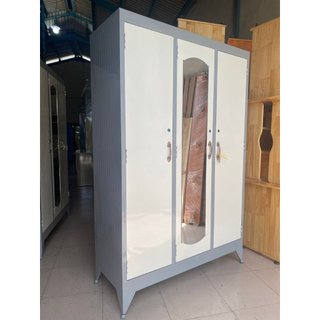 TỦ SẮT ĐỰNG QUẦN ÁO SƠN DẦU 3 CỬA