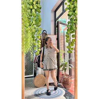 ÁO SƠ MI OVERSIZE BA LỖ VẠT CHÉO