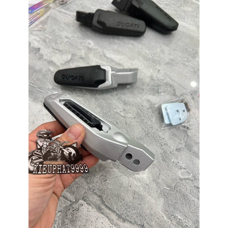 Gác Chân Sau Ducati Giá 1 Cặp