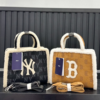 túi xách tay + đeo chéo nữ mlb size 25cm*11cm*19cm viền lông