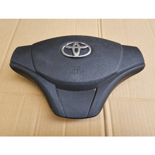 Nắp đậy túi khí, mặt còi vô lăng Toyota Vios (2014-2017)