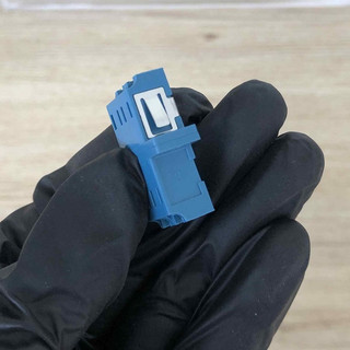 2 cái Đầu nối quang LC/UPC, single mode, Duplex, Adapter