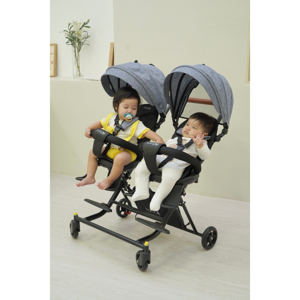 XE Đẩy đôi ZARACOS NICOLAS 0266 cho bé ( ngồi và ngả, 3 tháng tới 4 tuổi)
