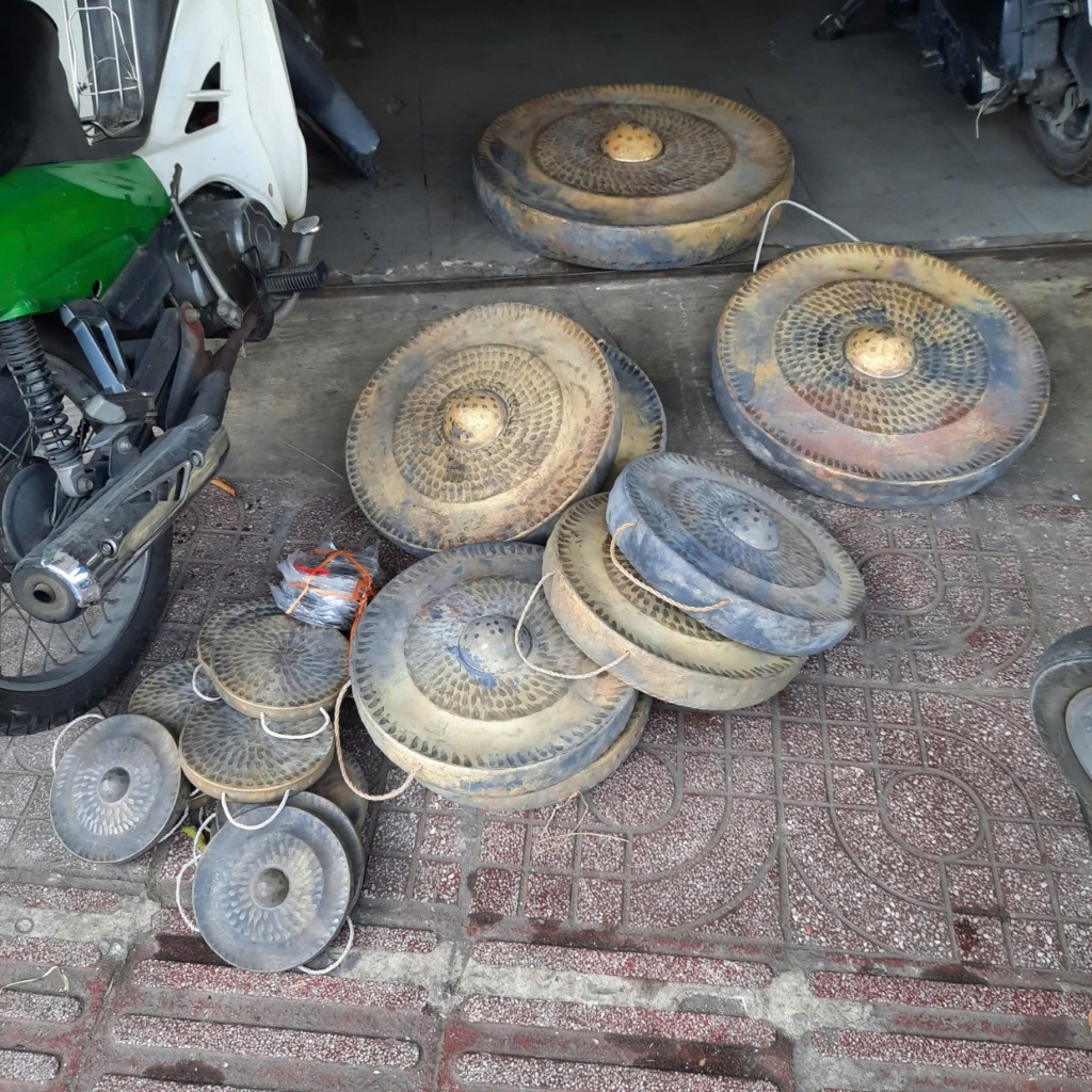cồng chiêng tây nguyên 40,45,50cm( TẶNG DÙI )