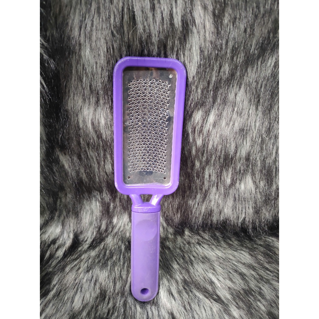 Dụng cụ chà gót chân bằng inox