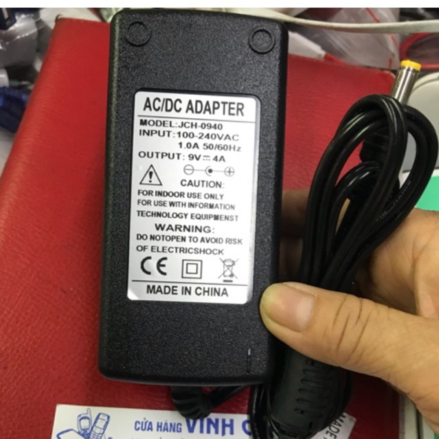 1 Cục Nguồn 9V 4A