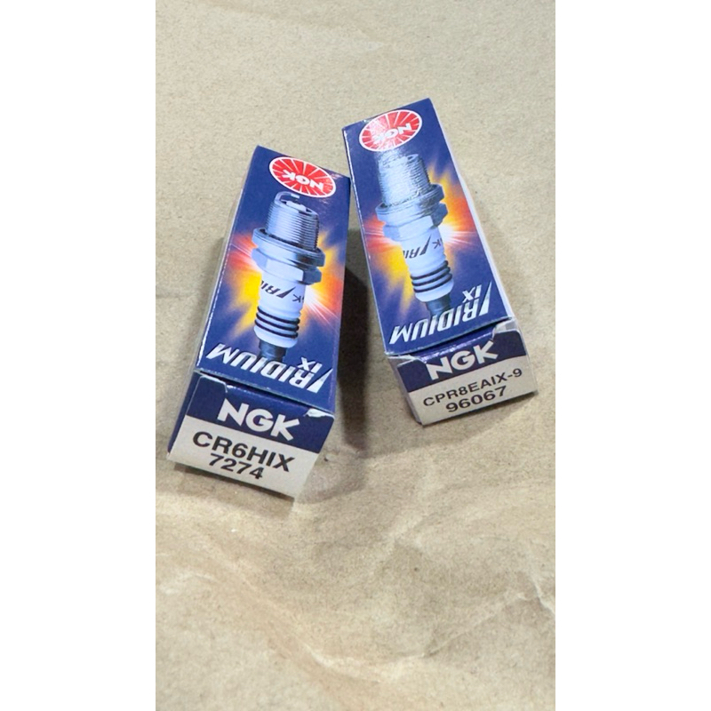 Bugi NGK IRIDIUM - Dòng Bugi hiệu suất cao cho dòng xe máy