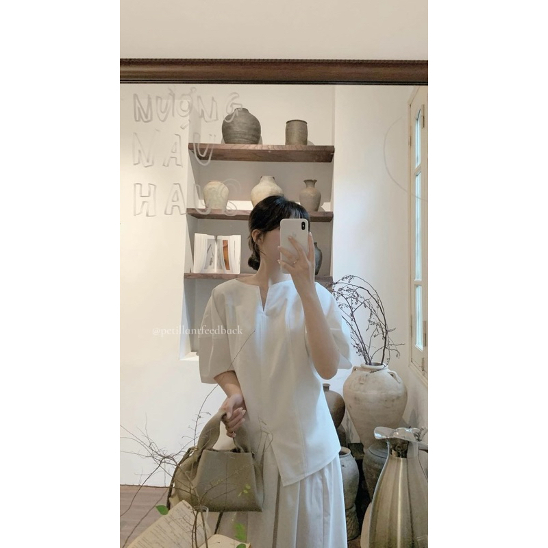 𝐇𝐞𝐥𝐞𝐧 𝐒𝐞𝐭 (𝐋𝐢𝐧𝐞𝐧) (Set áo cổ xẻ form rộng) | BigBuy360 - bigbuy360.vn