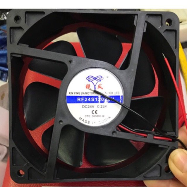 Quạt 24v - 12cmx12cm