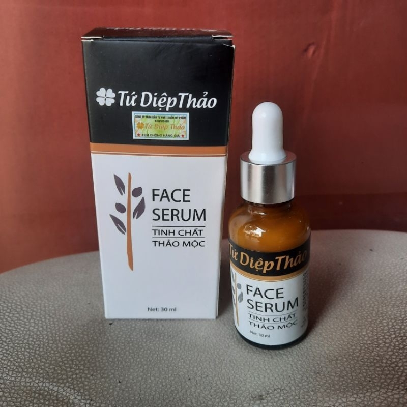 serum face Tứ Diệp Thảo
