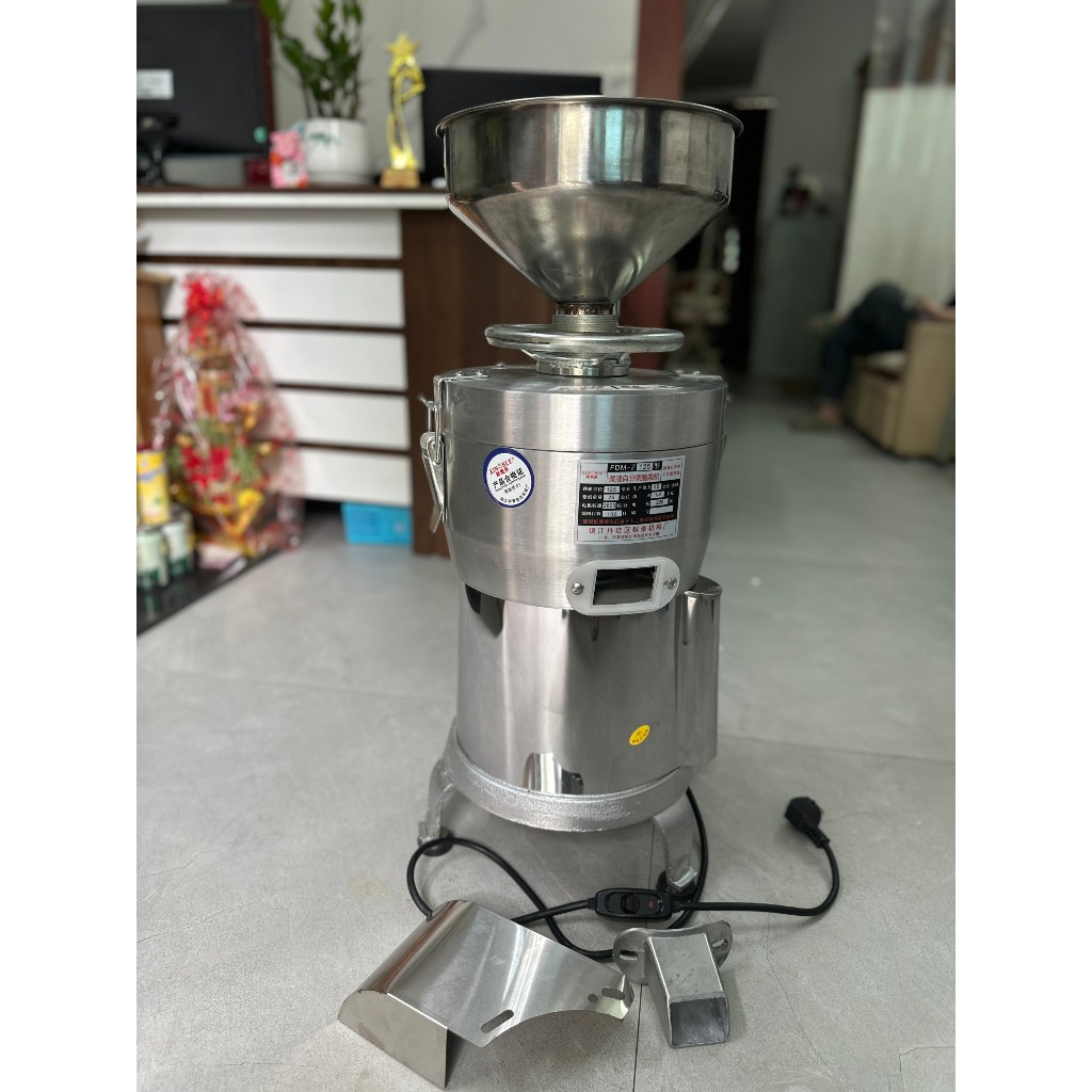 Máy xay bã đậu nành, máy xay đậu nành tách bã, máy đậu nành công nghiệp năng suất động cơ 1800W