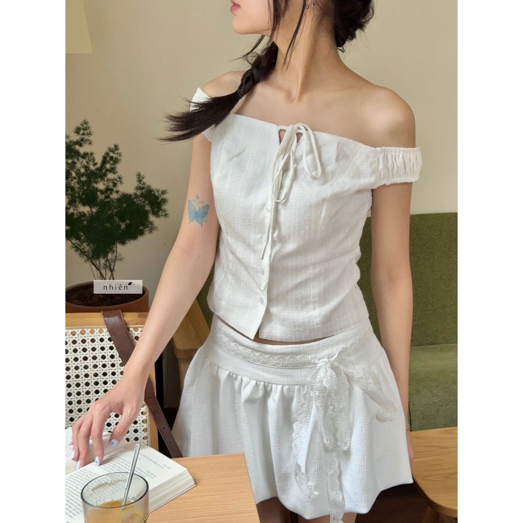 Jannina Top - Áo kiểu nữ, áo xô trắng trễ vai thêu hoa phối nơ nhiennhienvintage BA422