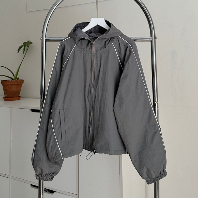 Áo khoác dù có nón nữ form rộng Jemcloset - Áo khoác vải dù nữ có túi trong GANT chất vải dù xốp mịn