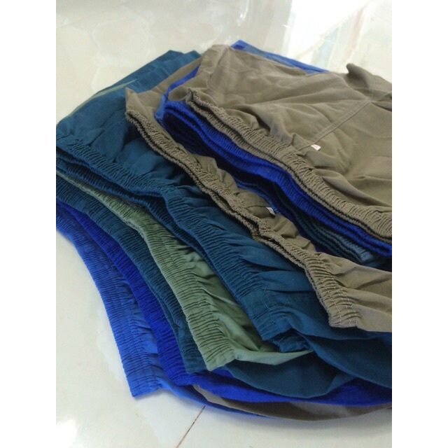 Combo 5 Quần Đùi Vải Kate Đáy Tam Giác Cho Người Trung Niên