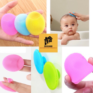  Miếng silicon gội đầu mát xa cho bé - dụng cụ gội đầu làm sạch mềm mại