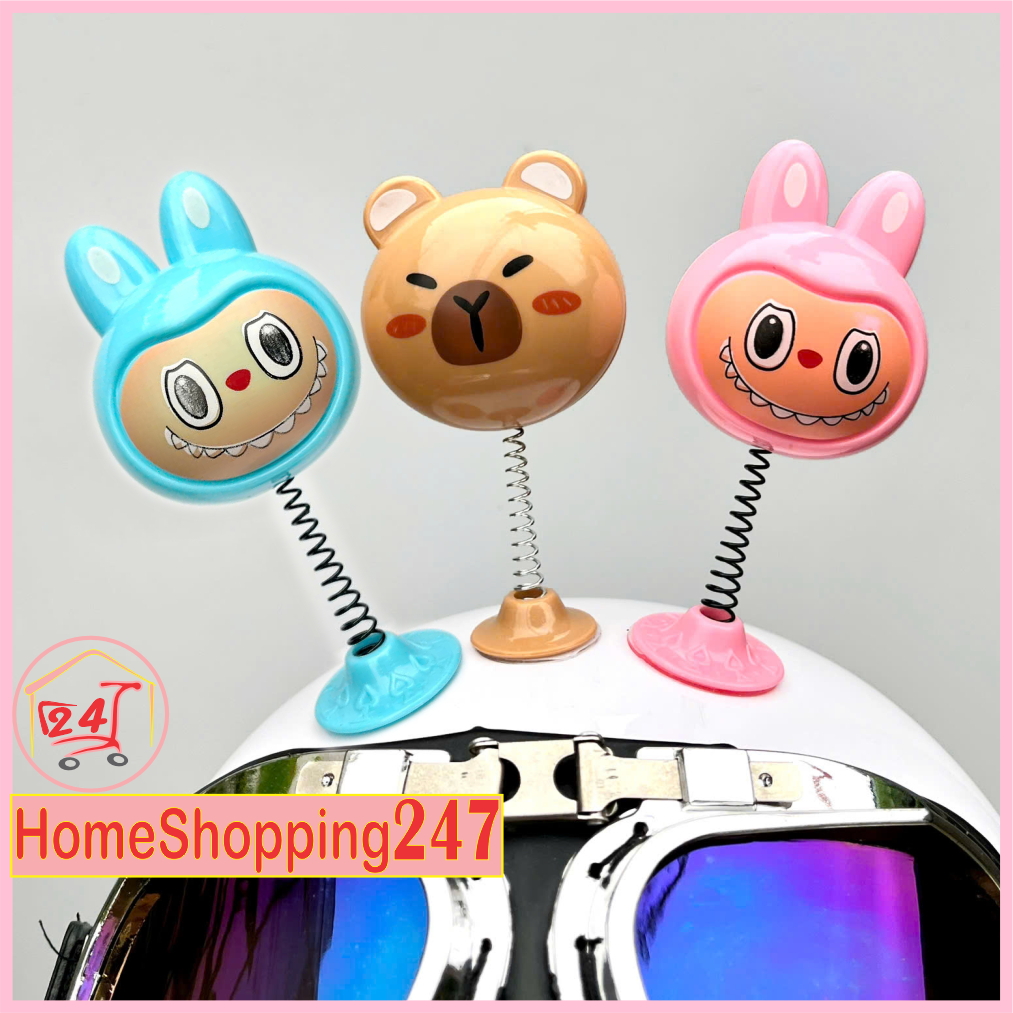 Labubu phiên bản lò xo gắn mũ bảo hiểm, đồ chơi lu ba lu bu gắn xe máy xe đạp điện. Labu có đèn phát