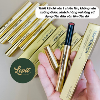  Son bóng dưỡng môi có màu Hourglass Phantom Volumizing Glossy Balm 