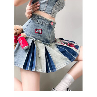 Chân váy gấu Coca denim xếp ly