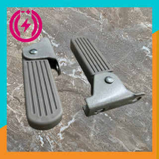 Gác chân trước xe đạp điện gấp gọn tiện dụng - sử dụng cho các loại xe Moka - Yadea - I8 - Maoly