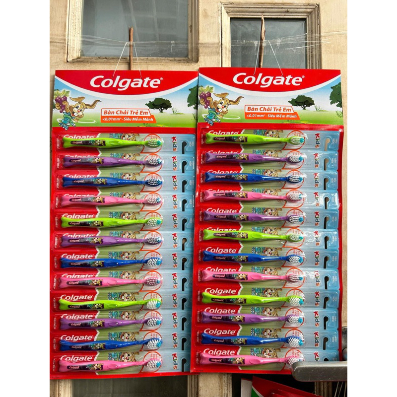 Bàn chải đánh răng trẻ em Colgate Lông Mềm