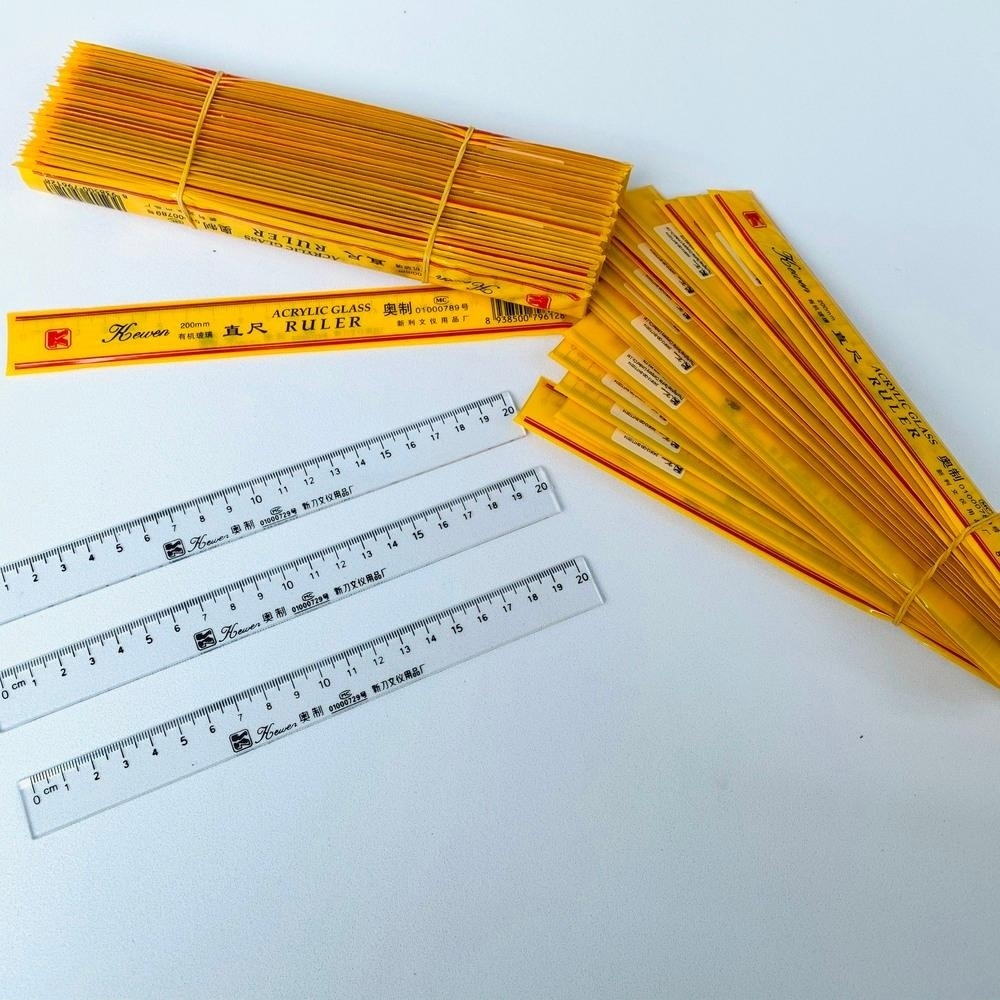 Combo 1 chiếc Thước kẻ khắc 20cm + 3 bút bi 207 + 10 nhãn vở