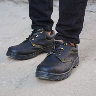 GIÀY BẢO HỘ LAO ĐỘNG ABC CHỈ VÀNG MŨI SẮT CHỐNG DẬP NGÓN , ĐẾ LÓT THÉP CHỐNG ĐINH, GIẦY CÔNG NHÂN