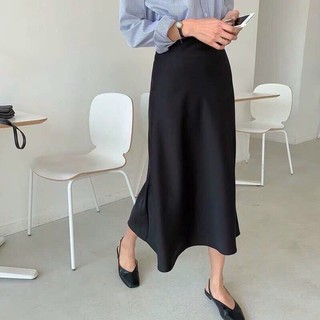 Chân váy lụa dáng dài đuôi cá