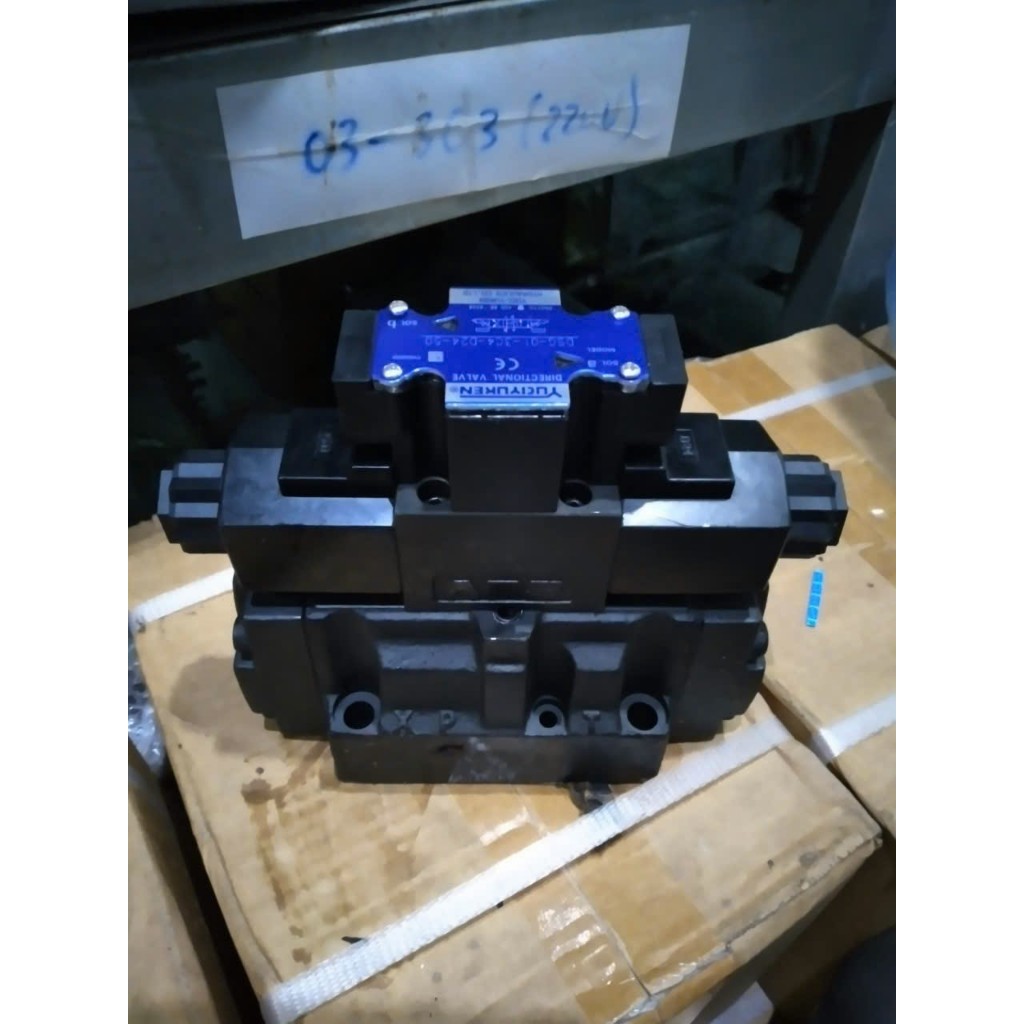 ATS_Van điện từ đảo chiều 2 tầng DSHG-04-3C2 (Yuci Yuken)