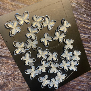 1cái Charm nail giá siêu rẻ (ALBUM3)