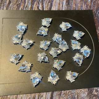 1cái Charm nail giá siêu rẻ (ALBUM3)