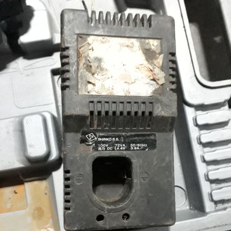 sạc pin CIDS 7.2-14.4 nhật bãi