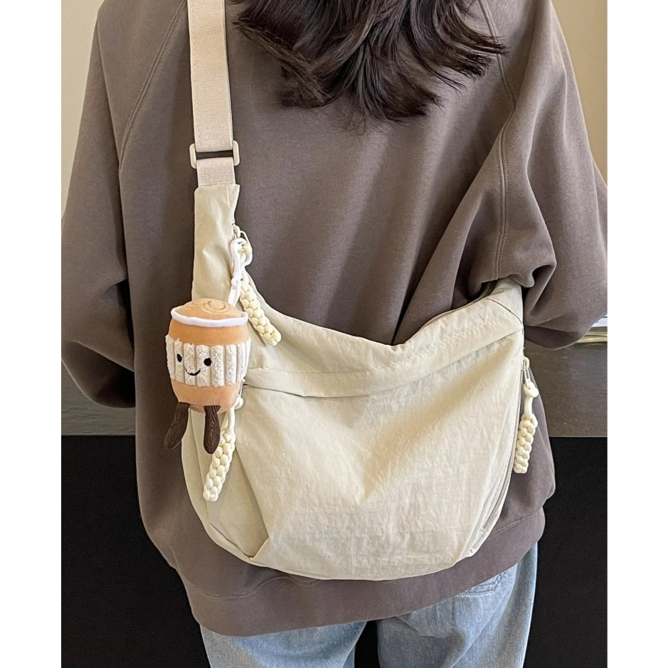 Túi Đeo Chéo Đi Học LOLLIPOP BAGS Túi Bánh Bao Bán Nguyệt Vải Bố Đeo Vai Đi Chơi Nam Nữ Basic Chần Bông Chống Thấm Nước