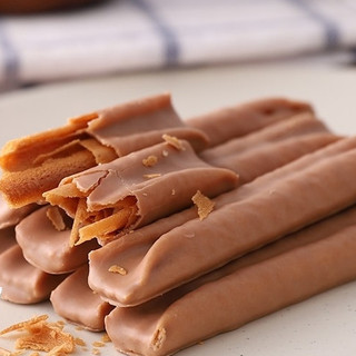 Bánh Quy Cuộn Lumonde Bourbon